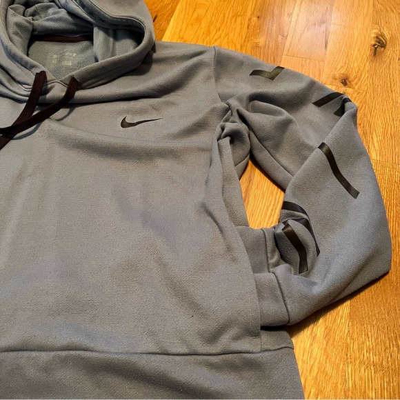 Nike Pullover Hoodie - Picture 6 of 6